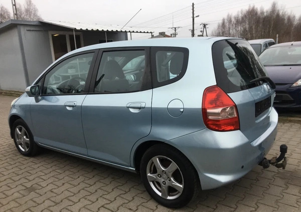 Honda Jazz cena 13900 przebieg: 235330, rok produkcji 2008 z Tykocin małe 232